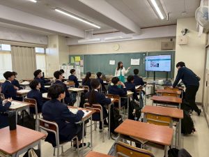 中学校での職業講話